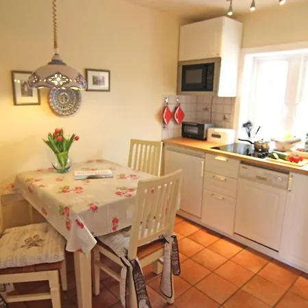 Moby Dick Im Haus Kaept'n Andresen *